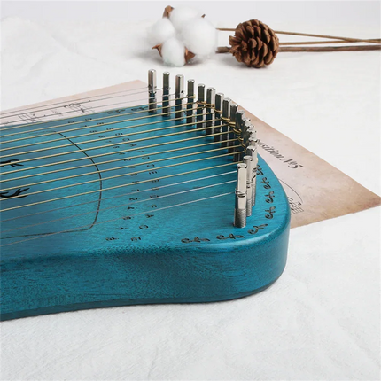 Lyre bleue en bois Sonora-Mundi, cordes tendues, fond naturel décoratif